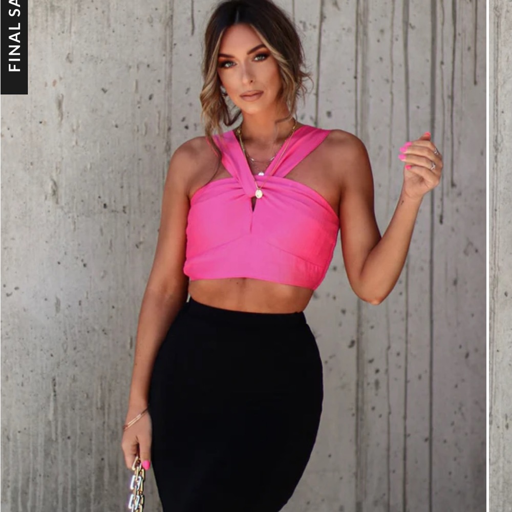 VICI Aluna Halter Twisted Front Crop Top